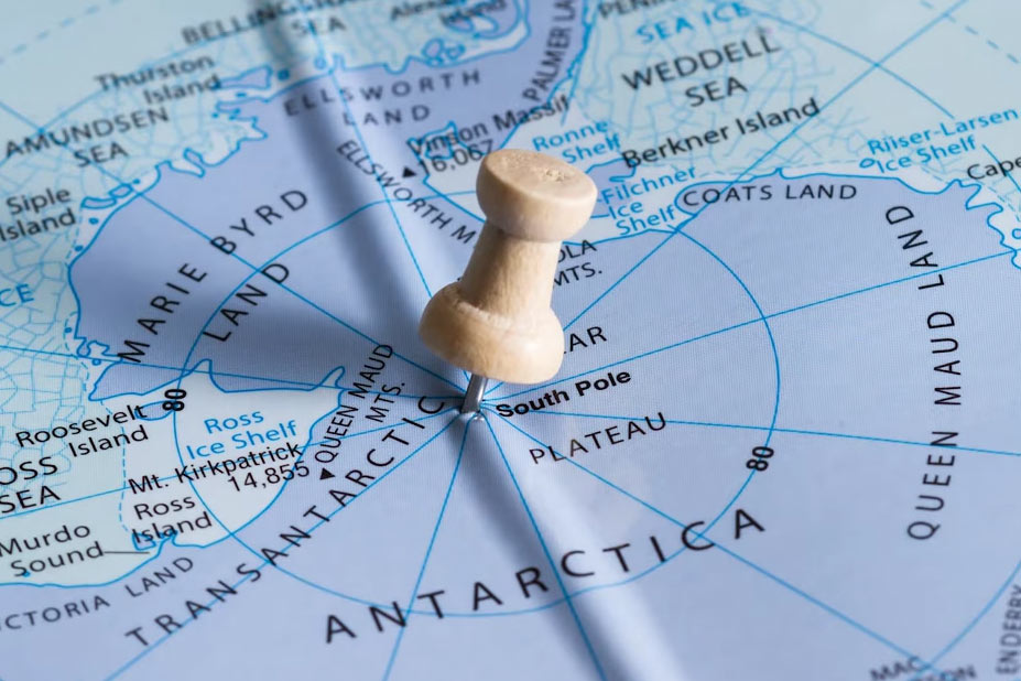 Rutgers Students Go on Antarctic Adventure