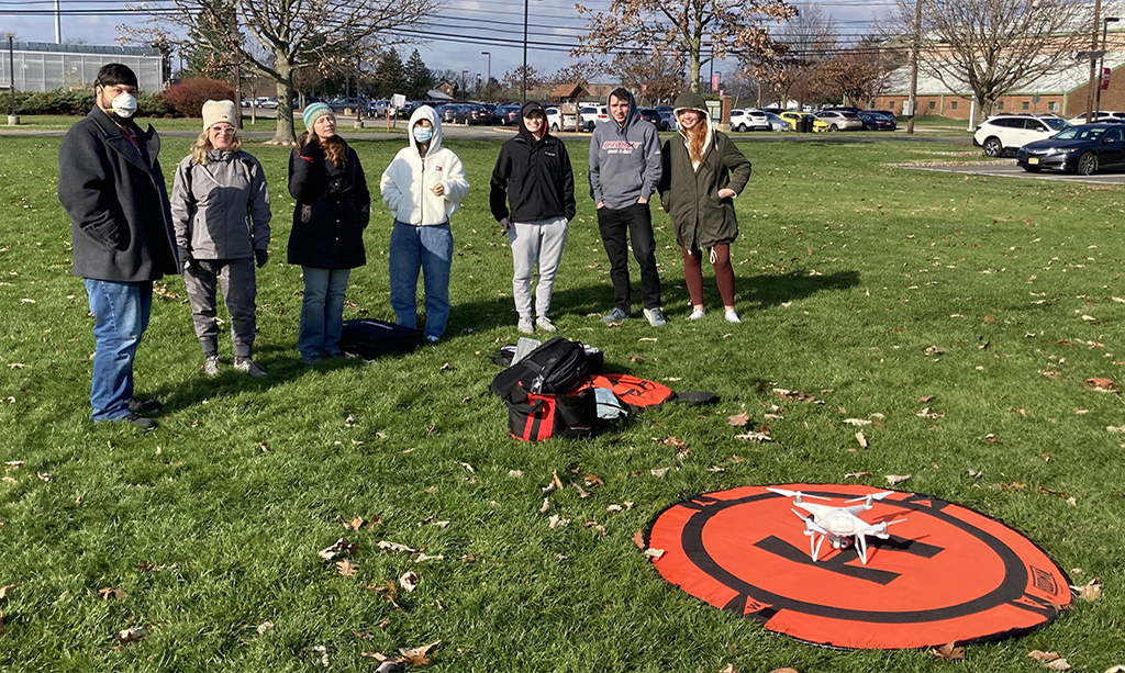 Master’s of Operational Oceanography Students Explore the use of Drones for Remote Sensing