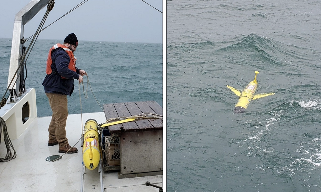 Masters of Operational Oceanography students deployed RU23 out of Tuckerton