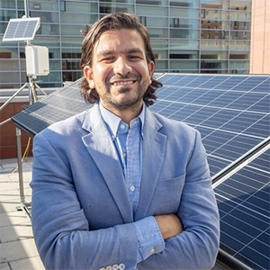 Dr. Aziz Ezzat